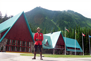 Best Western Glacier Lodge, Glacier National Park, British Columbia